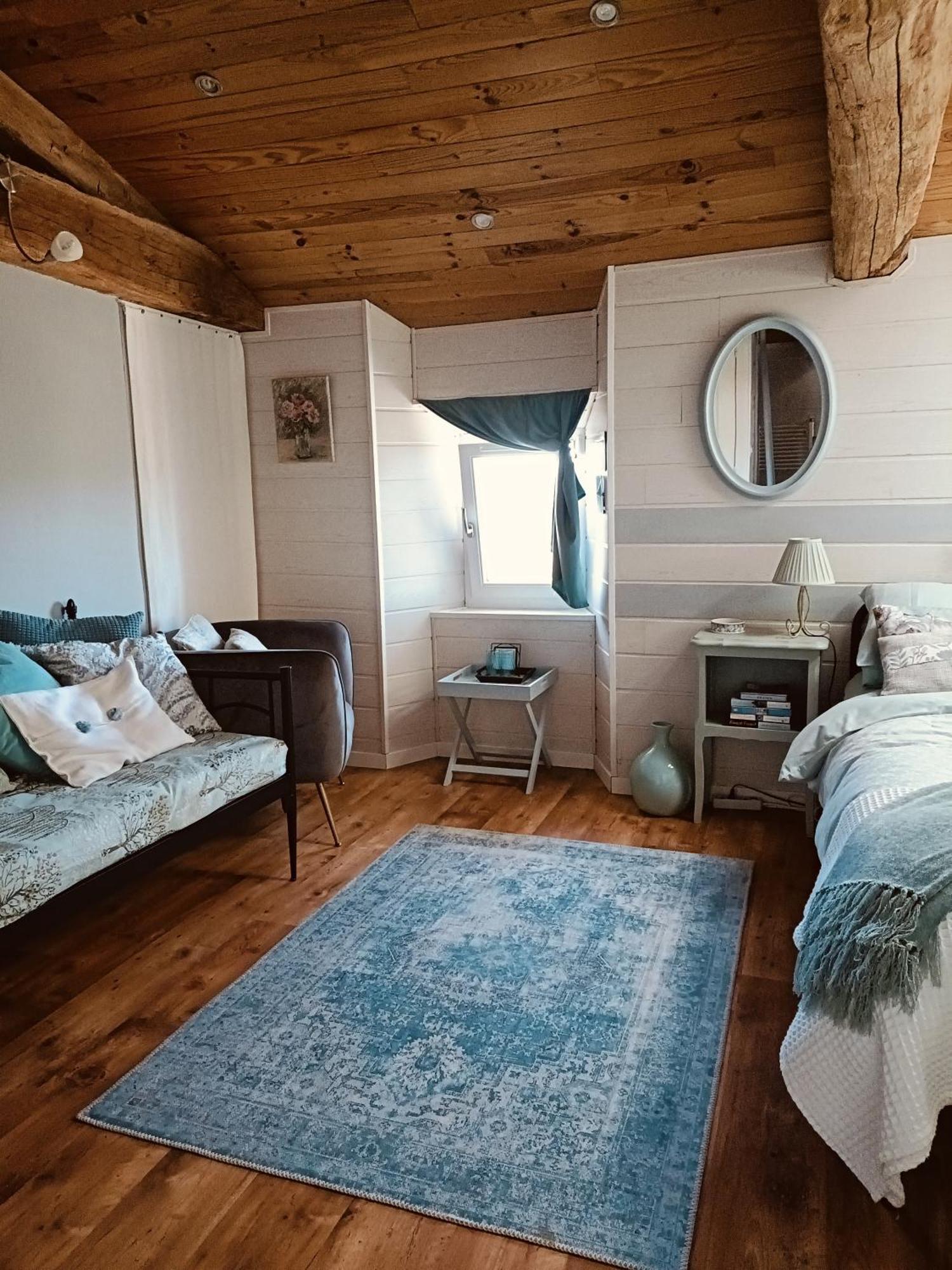 'Quelle Belle Vue' Chambre D'Hote Confolens Dış mekan fotoğraf